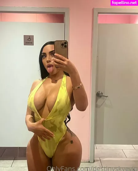 Destinyskyevip OnlyFans Thumbnail #aWlCnH5lRa