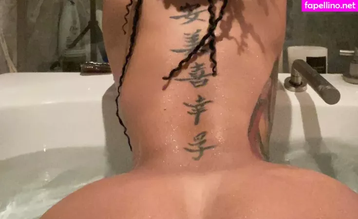 Destinyskyevip OnlyFans Thumbnail #fV9gujxye7