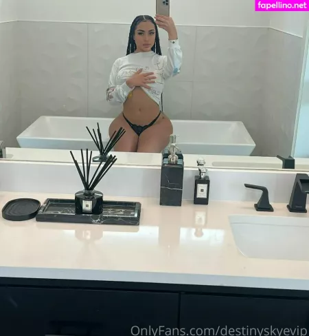 Destinyskyevip OnlyFans Thumbnail #nC3xdebnim
