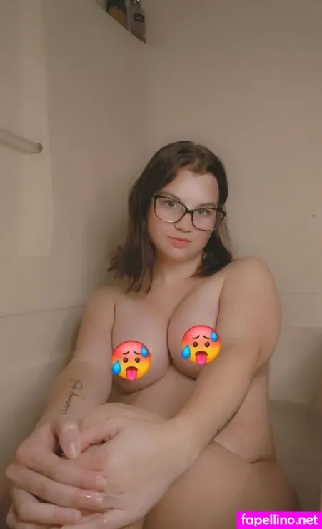 Destyne2426 OnlyFans Thumbnail #YU2vWeOgz2