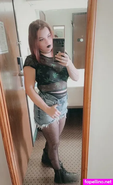 Destyne2426 OnlyFans Thumbnail #oYNgk5n7db