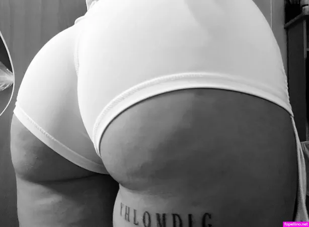 Desvalenx OnlyFans Thumbnail #0fdx4z2tOB