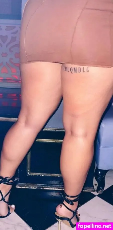 Desvalenx OnlyFans Thumbnail #2lpK8cNcoU