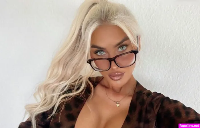 Deutsche Annika 1 OnlyFans Thumbnail #GUIkbHVYQL