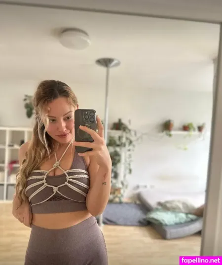 Deutscheonlycreators OnlyFans Thumbnail #F0OpBZ0LmY