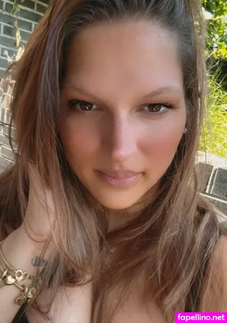 Deutscheonlycreators OnlyFans Thumbnail #LwJdXVIvVr