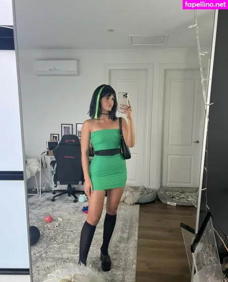 Develique OnlyFans Thumbnail #fNeonDVlOP