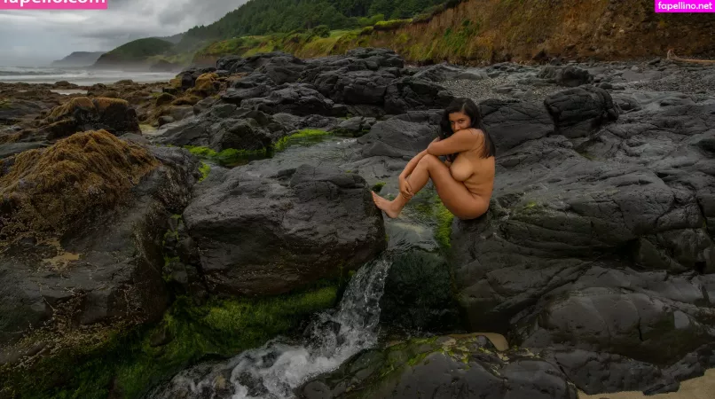 Devi The Model OnlyFans Thumbnail #L4n0RAEQzE