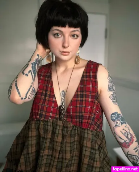 Devilsbabydoll666 OnlyFans Thumbnail #aNuFlRUJYs