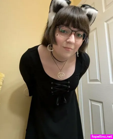 Devious Daria OnlyFans Thumbnail #ic7VdrNIz2