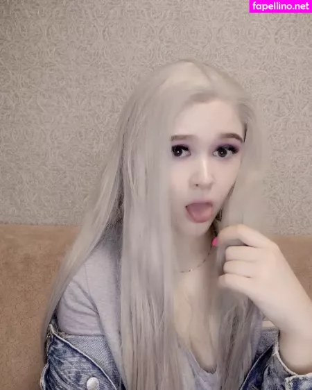 Devochka Askorbinka OnlyFans Thumbnail #tbLzBAm3zz