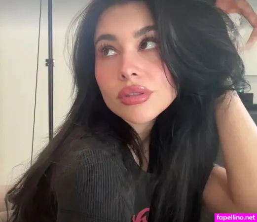 Devorahroloff 3 OnlyFans Thumbnail #3rmyplPgGy