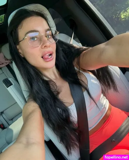 Devorahroloff 3 OnlyFans Thumbnail #Ga7pm7cag2