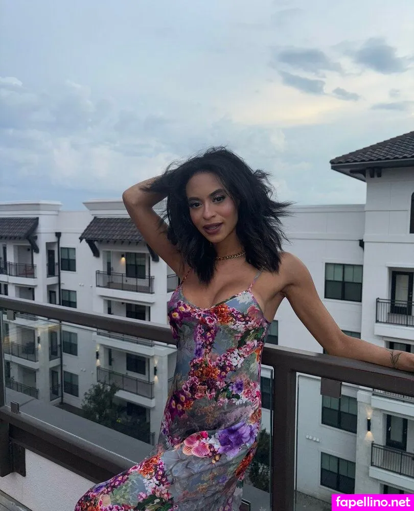devynniicole, kallmekween Nude Leaked OnlyFans Photo #QOoXpBExpz