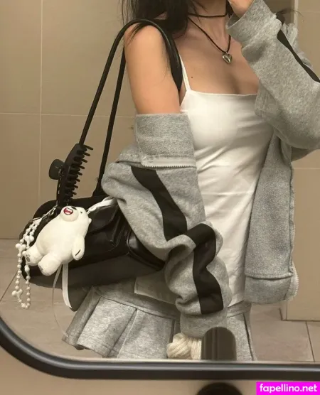 Dewchee OnlyFans Thumbnail #PpR6hqFY6P