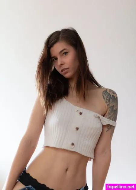 Dexia OnlyFans Thumbnail #yC2NuBNkFt