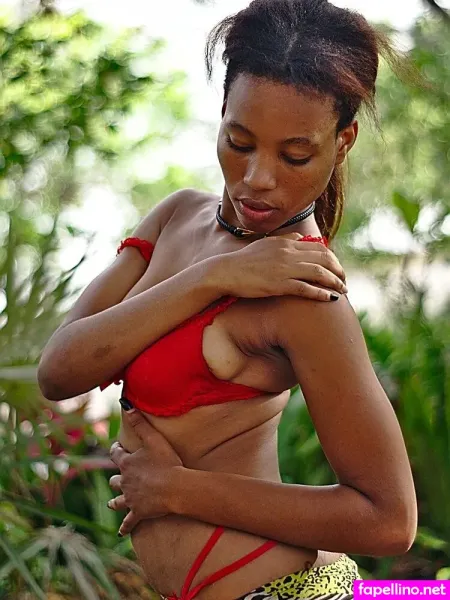 Deyanira OnlyFans Thumbnail #RAkhEUfbhu