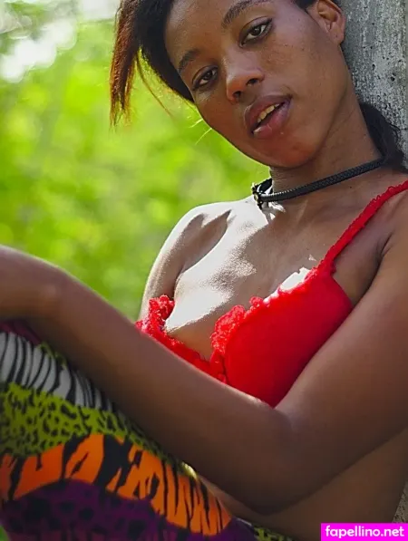 Deyanira OnlyFans Thumbnail #vdUXMfokHs