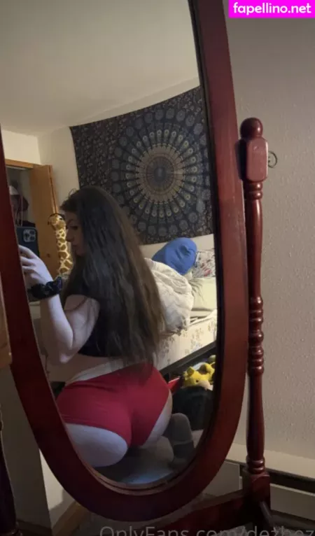 Dezbez420 OnlyFans Thumbnail #Pgg0JPXLXL