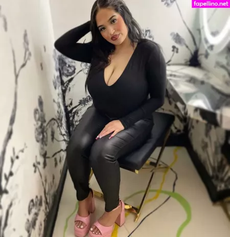 Dezerai Angel OnlyFans Thumbnail #OCt6TLip4r