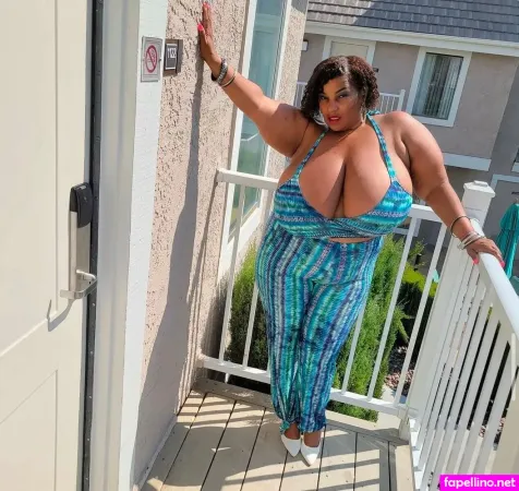 Dezvixen OnlyFans Thumbnail #t2oQLfEddG