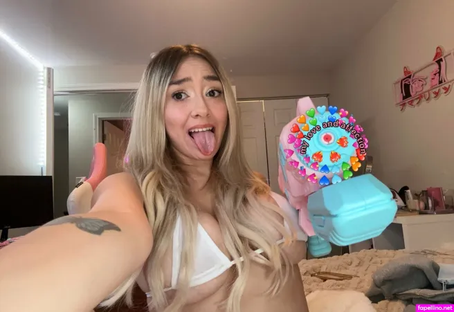 Dezzywaifuu 2 OnlyFans Thumbnail #d2Nkr6CTZP