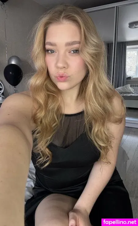 Di Luna OnlyFans Thumbnail #b4iDGxYybh