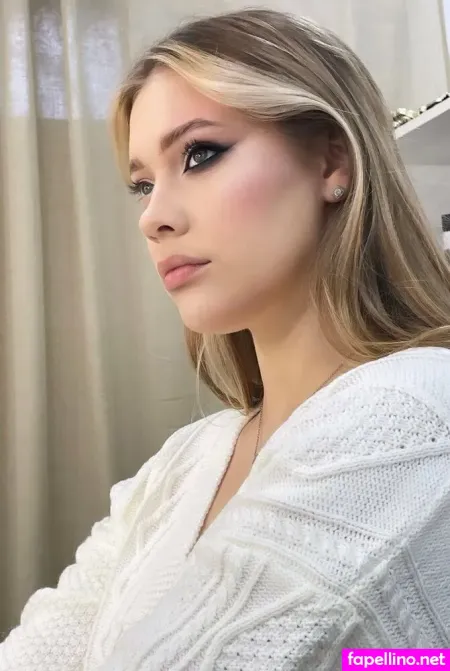 Di Luna OnlyFans Thumbnail #bIFORDGZ8O