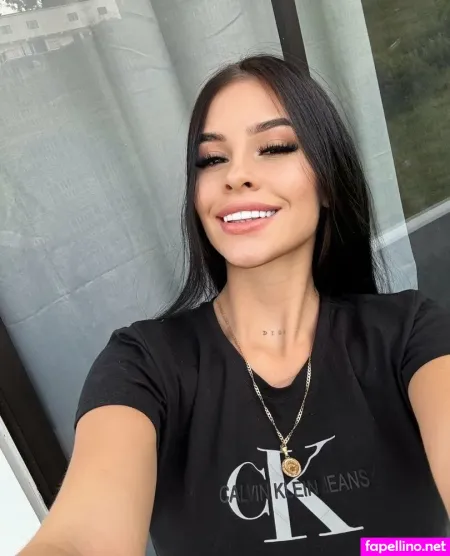 Di Moreno OnlyFans Thumbnail #KtJzGyd2fJ