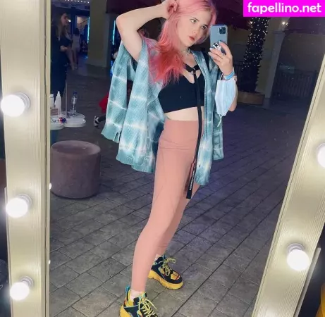 Di Simon OnlyFans Thumbnail #mlXyW5OWXj