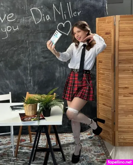 Dia Miller OnlyFans Thumbnail #FfNleFovij