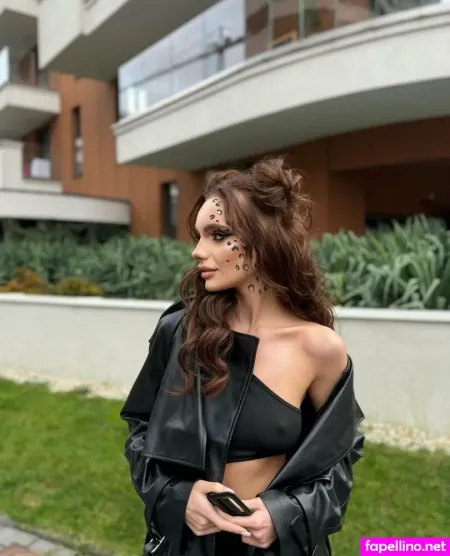 Dialinka Di OnlyFans Thumbnail #xMpu4Kx1lO