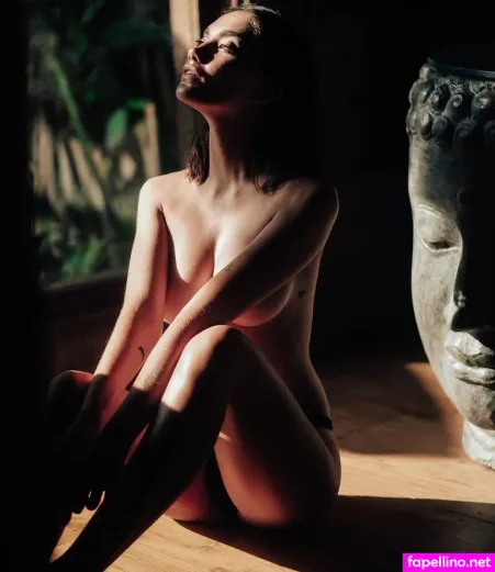 Diamond April OnlyFans Thumbnail #AcFa3U0moB