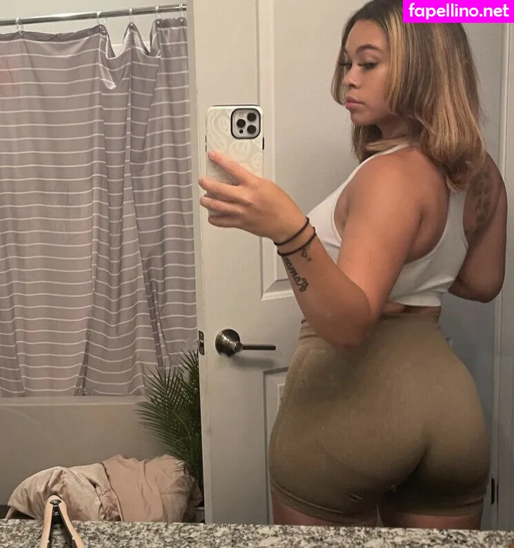 diamond.desirae, diamond.desirae_ Nude Leaked OnlyFans Photo #B26eGWxdoh