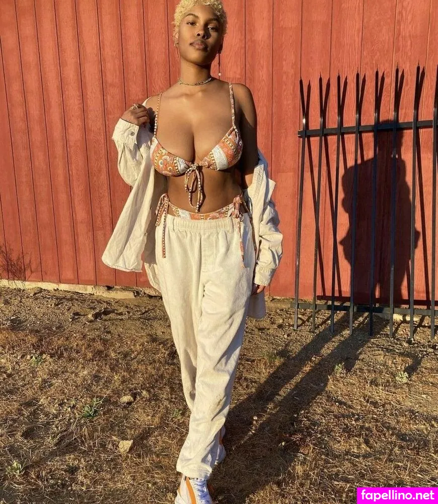 diamondwhiteeeee, officialdiamondwhite Nude Leaked OnlyFans Photo #CipNwDcV8K