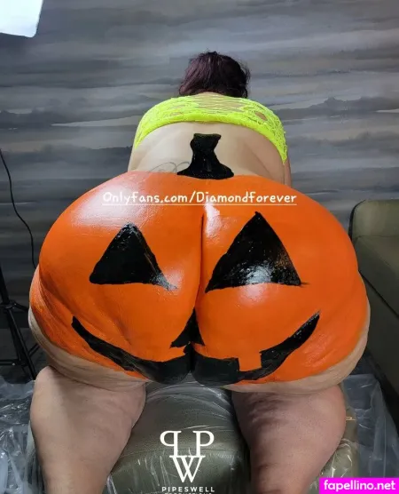 Diamondforever OnlyFans Thumbnail #a0S8IlvlGt