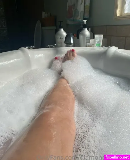Diamondjewell99 OnlyFans Thumbnail #1fZvxH9iAK
