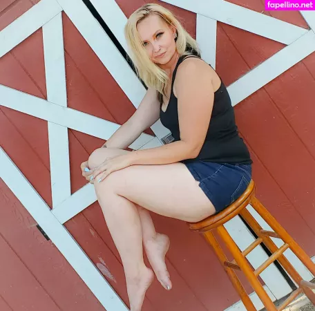 Diamondsanddirt19 OnlyFans Thumbnail #Czle3kWGqJ