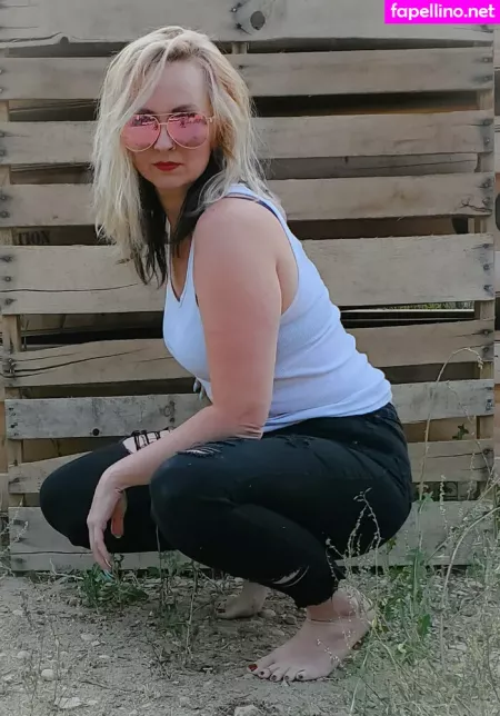 Diamondsanddirt19 OnlyFans Thumbnail #tEsE46qH9I
