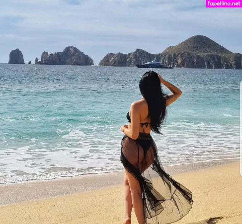 Diana Arias OnlyFans Thumbnail #SZh8tFoxN9