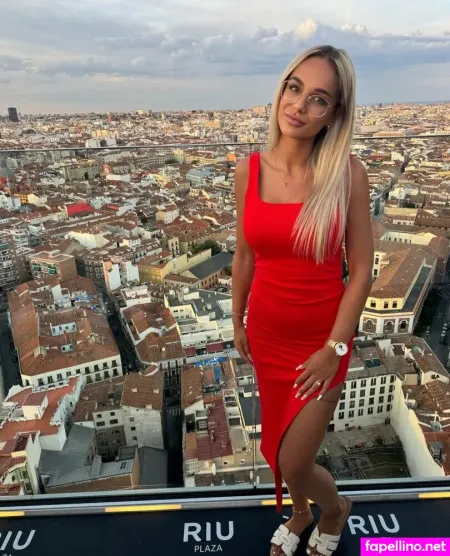 Diana Banana Main Profile Photo