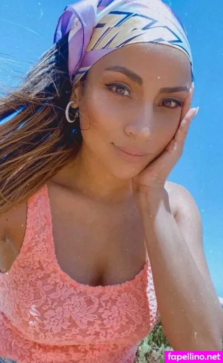 Diana Castellanos OnlyFans Thumbnail #eK9S0zNGC5