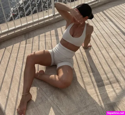 Diana Dinnyj Basebodybabes OnlyFans Thumbnail #lH0iYe2BUu