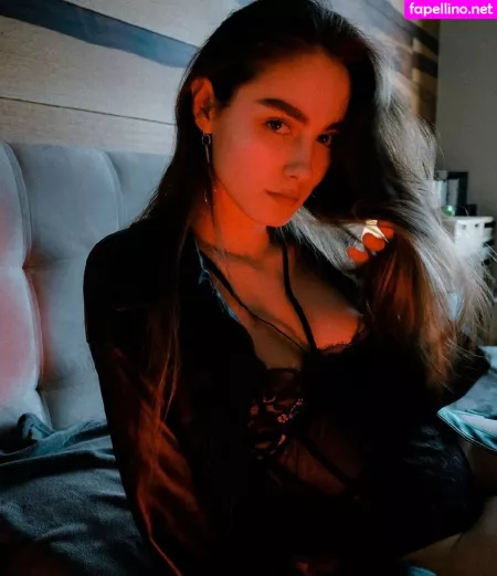 Diana Elias OnlyFans Thumbnail #r1HIBXjhJg