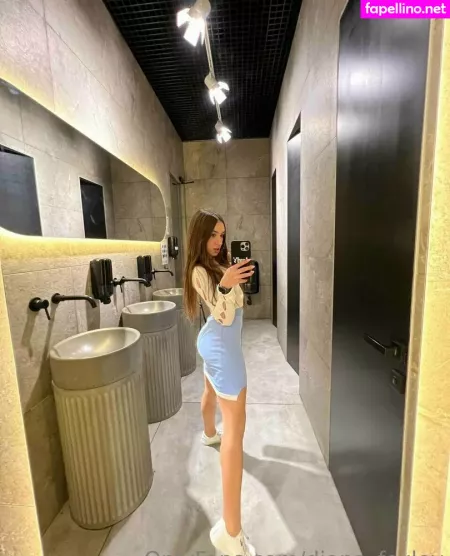 Diana Foxley OnlyFans Thumbnail #fXxUHu7z9m