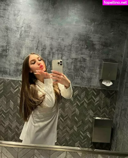 Diana Foxley OnlyFans Thumbnail #fuUwEFq9kY