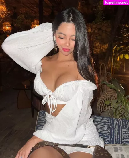 Diana Gomez OnlyFans Thumbnail #J0AhJJxFbP