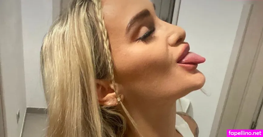 Diana Jakimovova Main Profile Photo