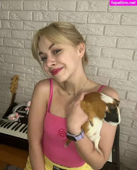 Diana Kuss OnlyFans Thumbnail #jKgW0LHsbE