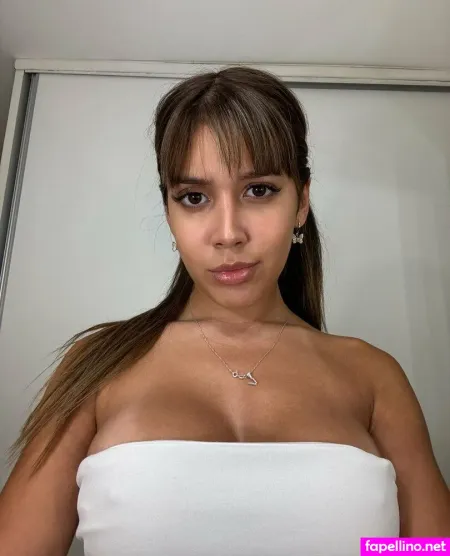 Diana Melania OnlyFans Thumbnail #i4stbQmMXV